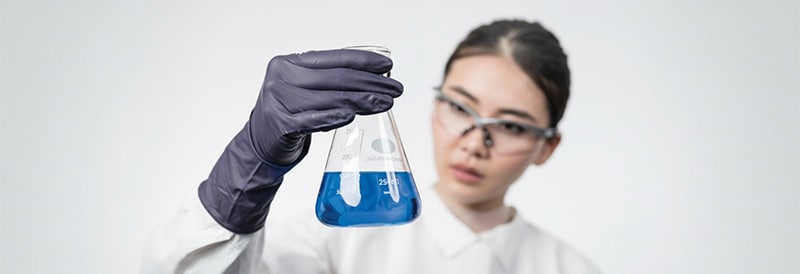 Top Considerations for Lab Glove Selection: Protection, Precision and Comfort